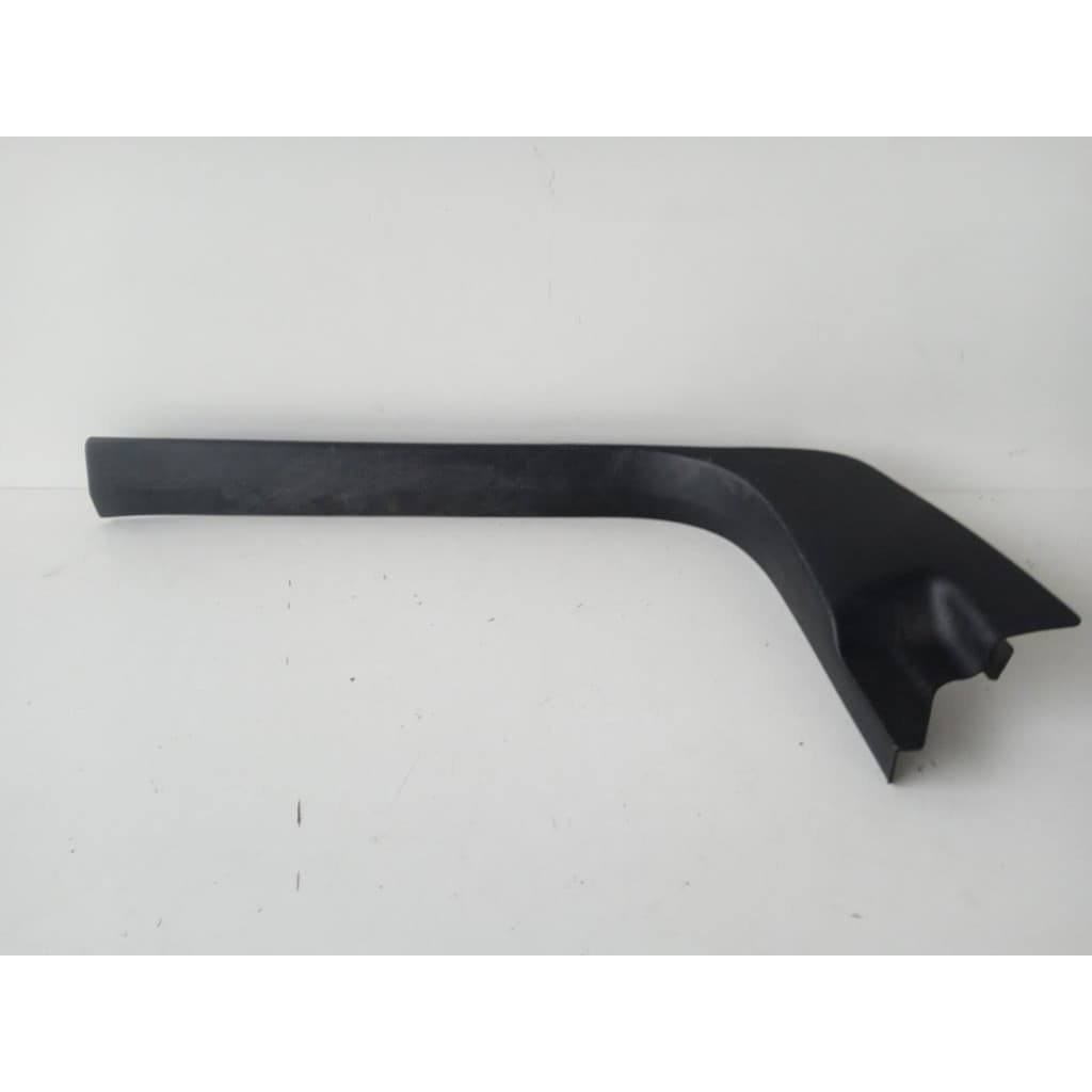 Soleira Pé Coluna Porta diant. Direita Peugeot 408 2012 a 20
